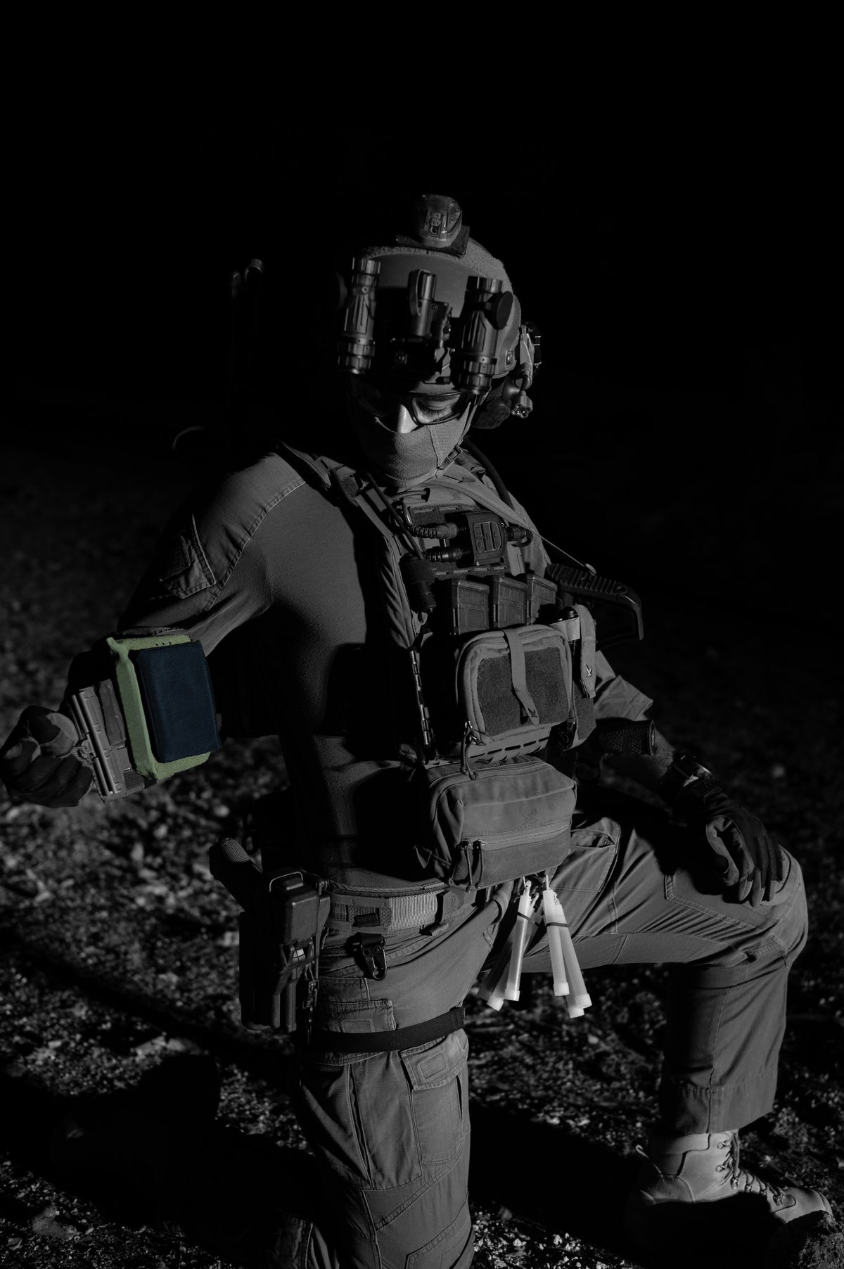 X-RAY SIDE PLATE POUCH SET